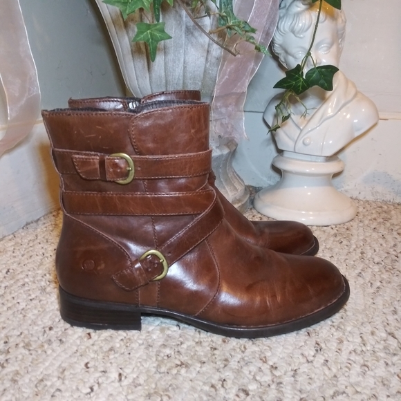 born mcmillan boots